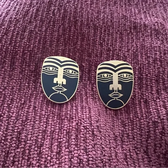 Laurel Burch Artistic Face Design Earrings - Picture 6 of 7